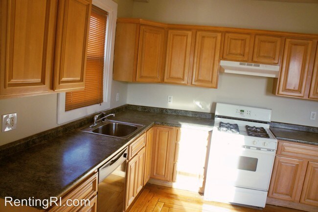 Foto del edificio - 219 Public St