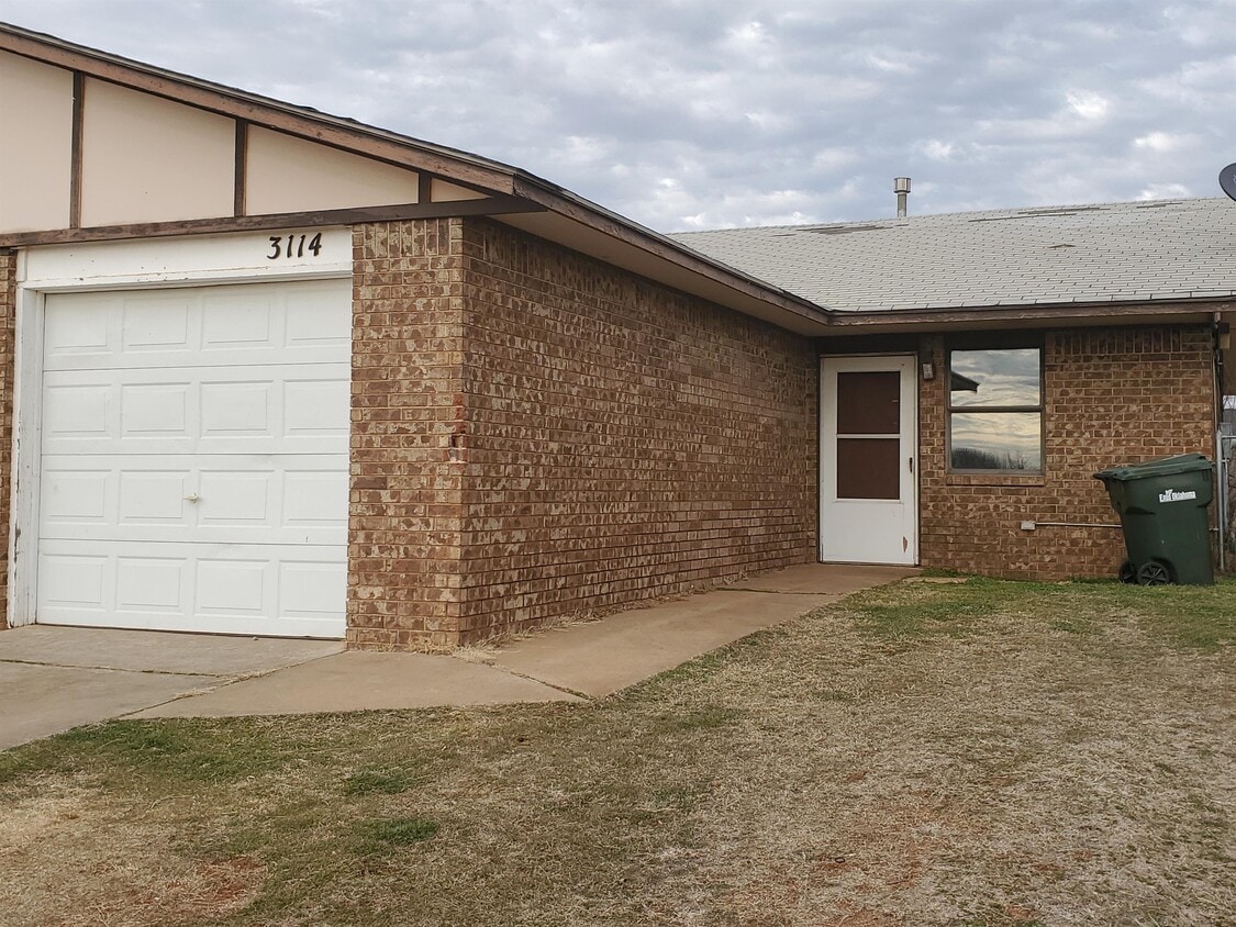 Foto principal - 3114 Forestridge Dr.
