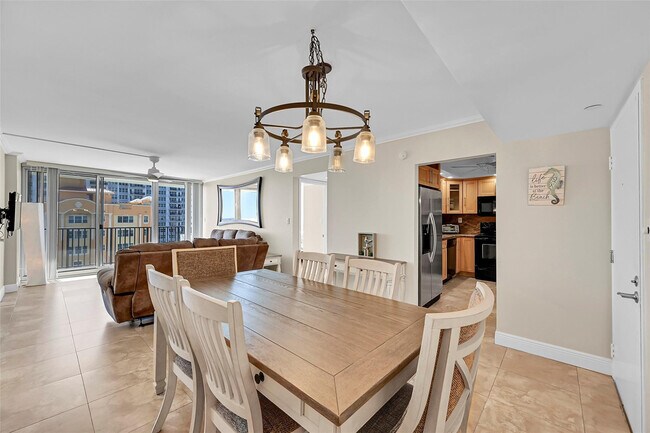 Foto del edificio - 525 N Ocean Blvd