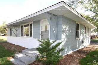 Building Photo - 7901 Terrace Rd NE