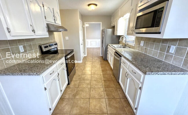 Building Photo - 148 Bibb Dr