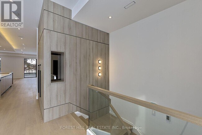 Photo du bâtiment - 42 Cameron Ave