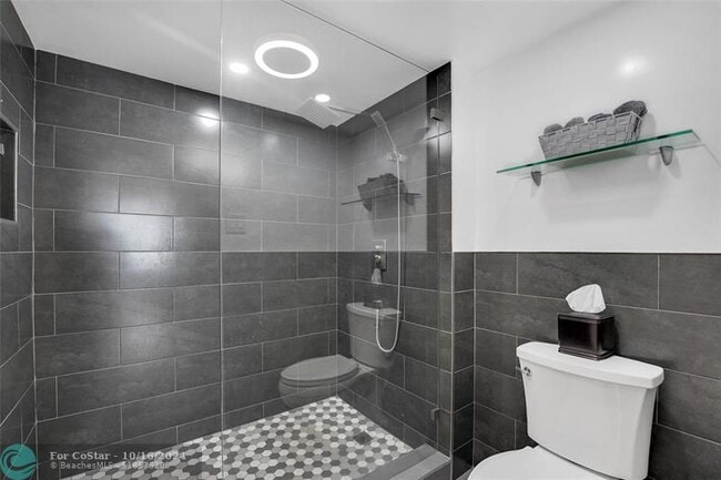 Building Photo - 3900 Galt Ocean Dr
