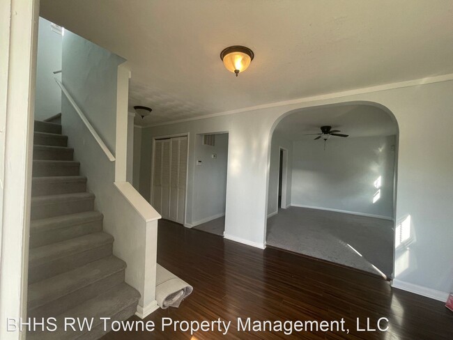 Building Photo - 4 br, 2 bath House - 3108 George Washingto...
