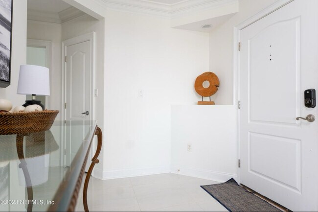 Foto del edificio - 1319 2nd St N