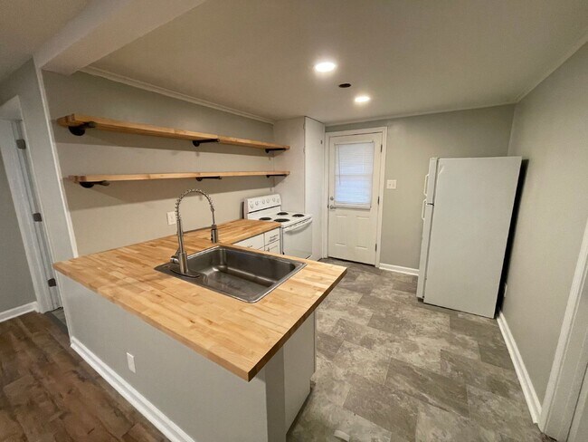 Foto del edificio - Cozy 2 Bedroom Rental Property in Noblesvi...