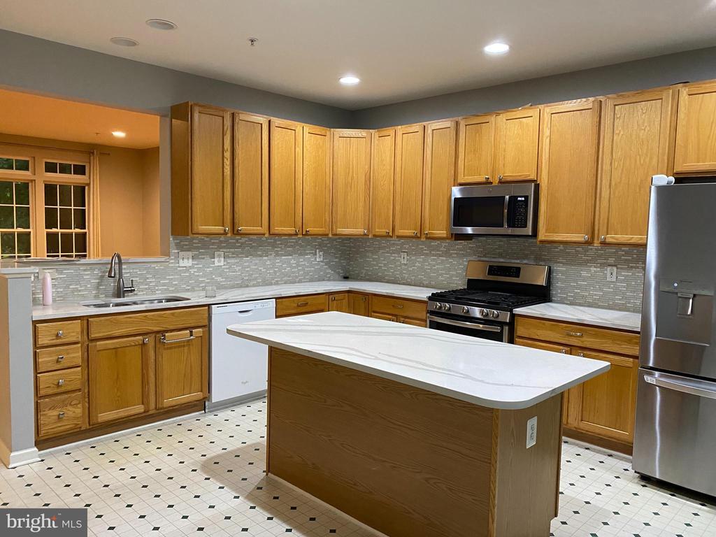 Foto principal - 2212 Barnet Ct