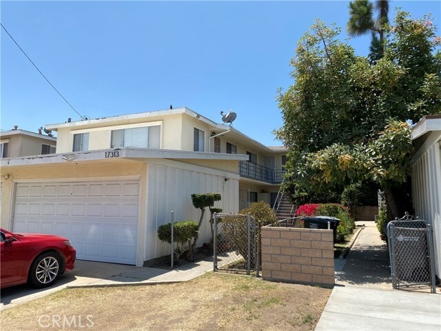 Building Photo - 17313 Denker Ave