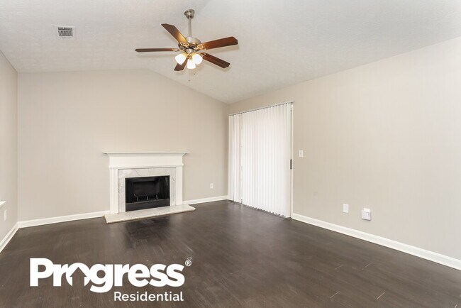 Building Photo - 180 Rosewood Dr