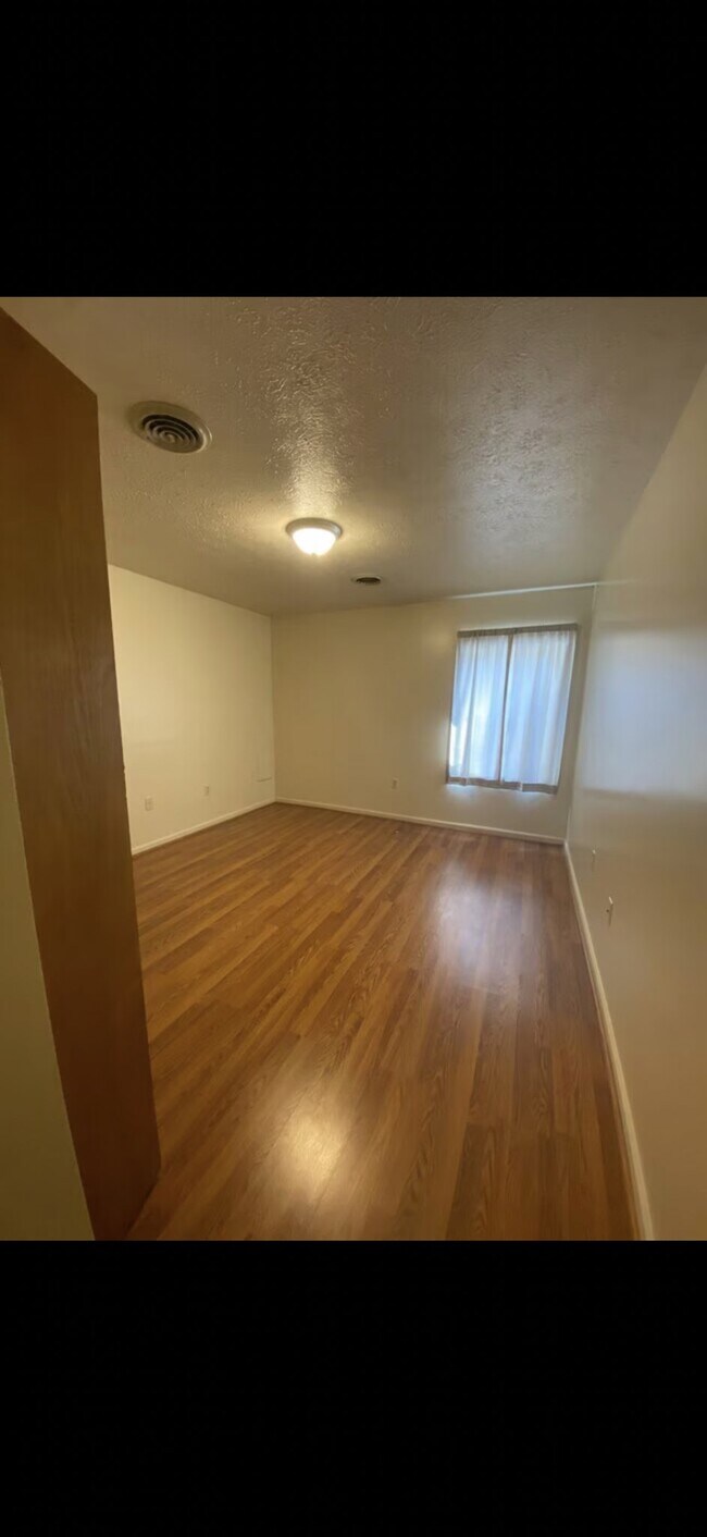Foto del edificio - 2640 Valley Ave