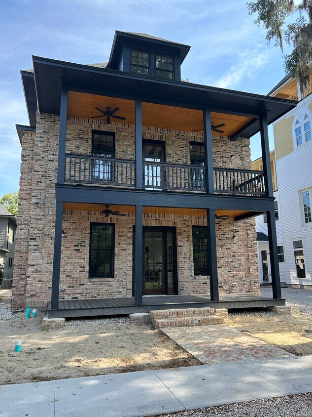 Foto del edificio - 294 NW 12th Ave