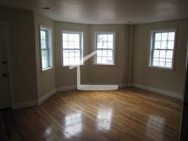 Photo - JP 2-bed/2-bath with Heat/Hot Water Included; No Broker Fee Apartment