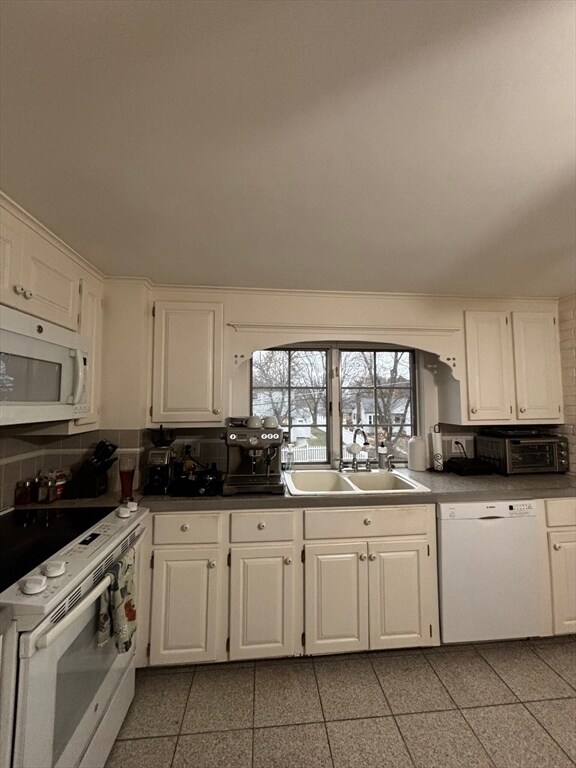 Foto del edificio - 30 Linwood Ave