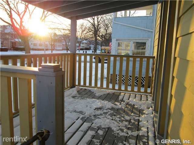 Building Photo - 3 br, 1 bath House - 730 Arnett Boulevard