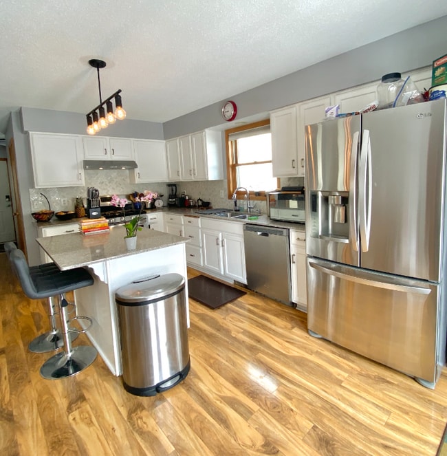 Building Photo - 2221 Polk St NE