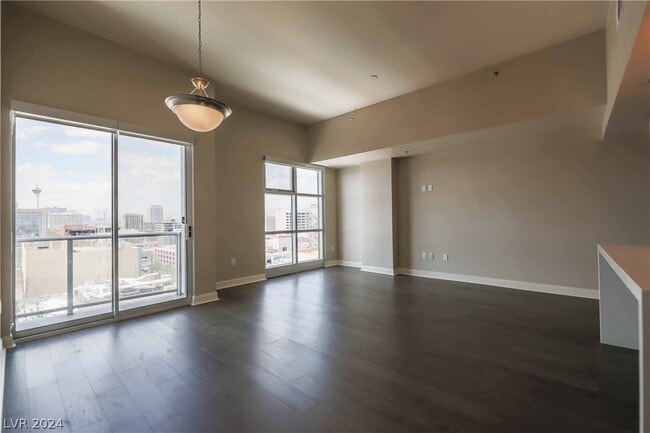 Foto del edificio - 150 S Las Vegas Blvd