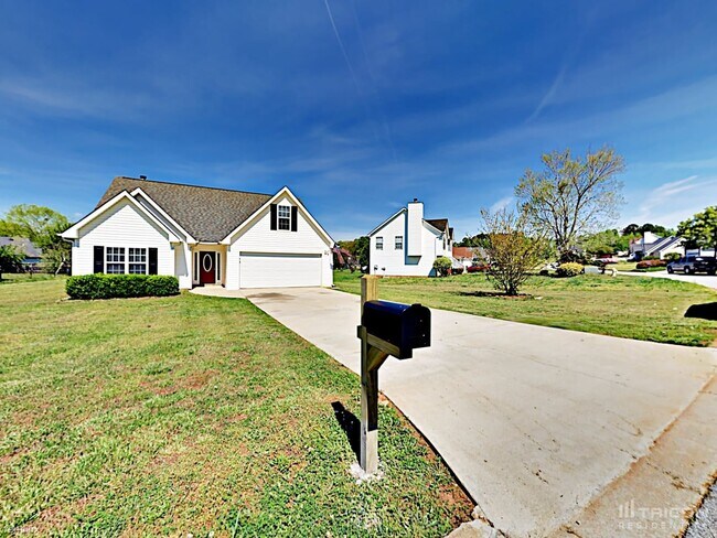 Building Photo - 65 Princeton Ct