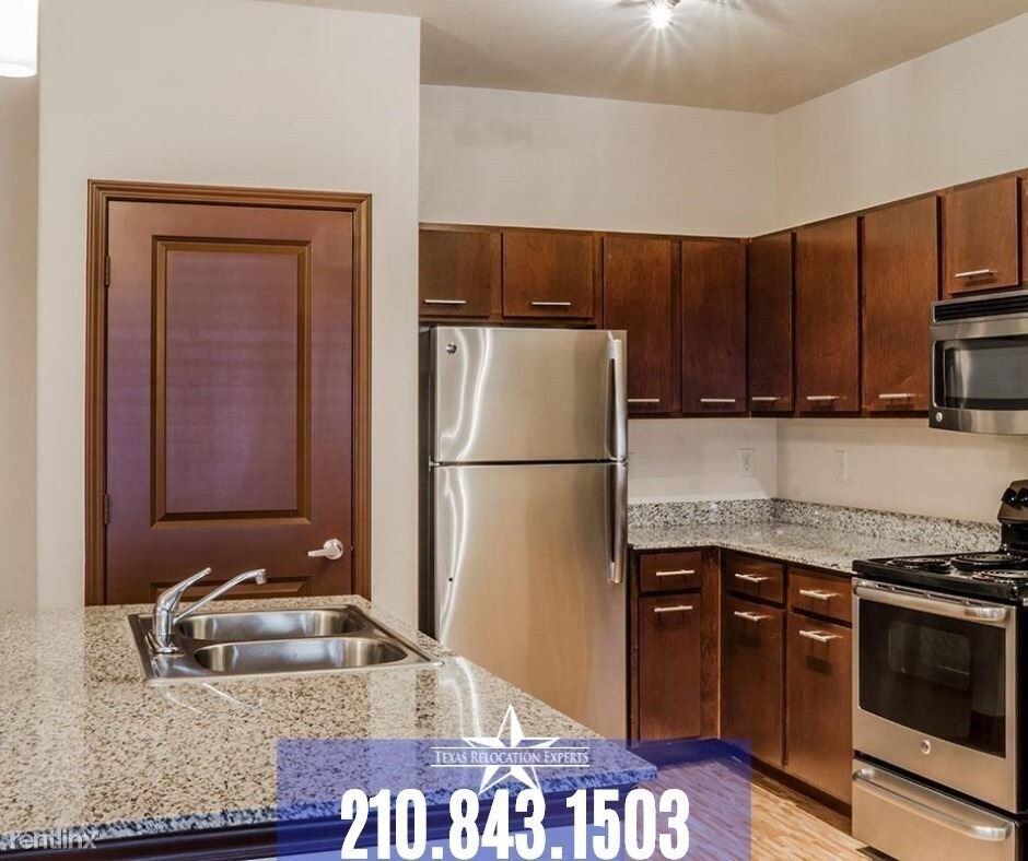 Primary Photo - 3316 Oakwell Ct