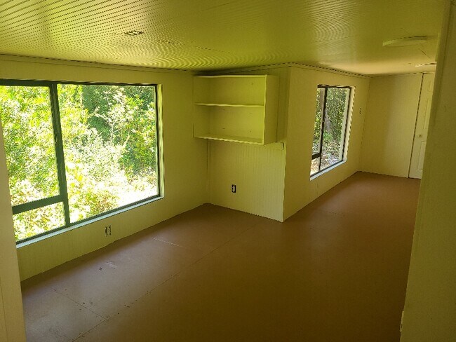 Foto del edificio - 55367 Pilgrim Dr