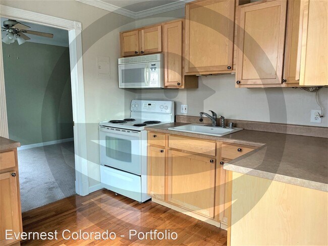Foto del edificio - 1 br, 1 bath House - 1 S Pennsylvania St #201