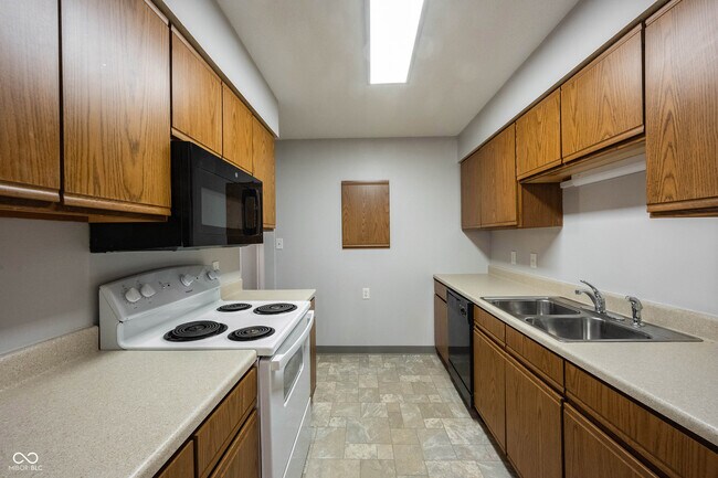 Foto del edificio - 216 Progress Rd