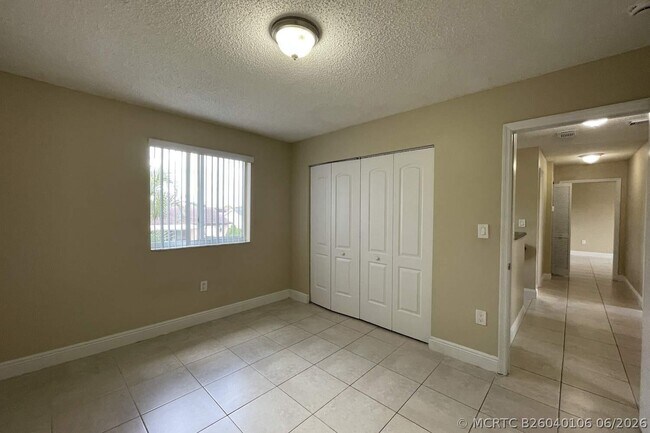 Building Photo - 18118 SW 154 Ct