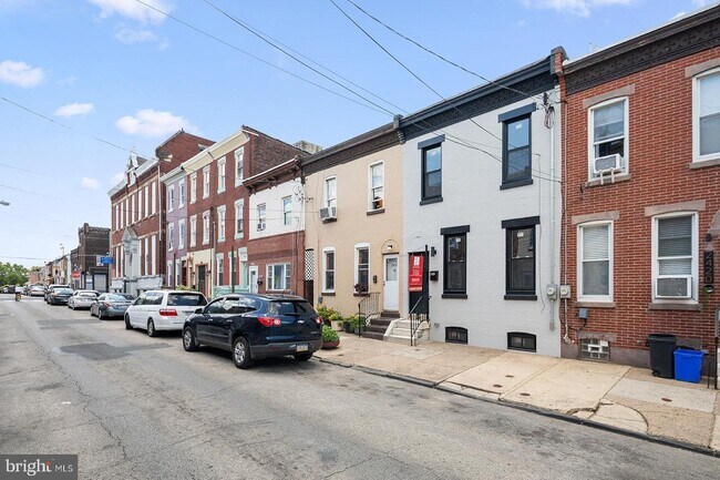 Building Photo - 2418 N 4th St