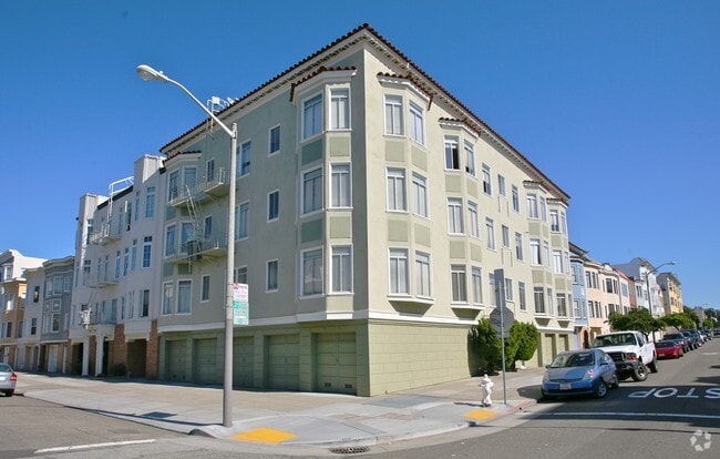 Building Photo - 1490 Francisco St