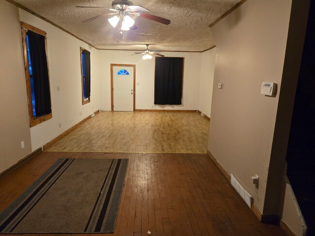 Building Photo - 1708 Moravia St