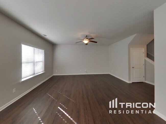 Foto del edificio - 270 Orchard Ln