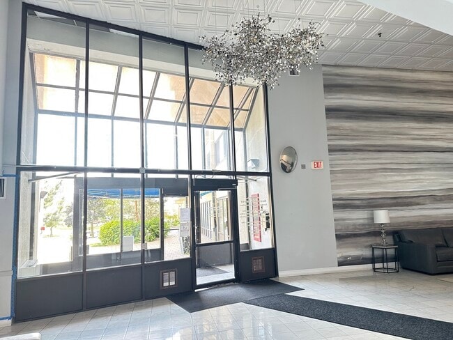Foto del edificio - 376 Ocean Ave