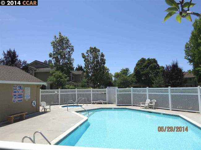 Building Photo - 2 bedroom in Fremont CA 94555