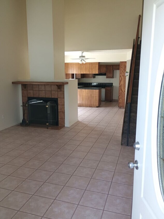 Foto del edificio - 3 Bedroom 2 Story Home