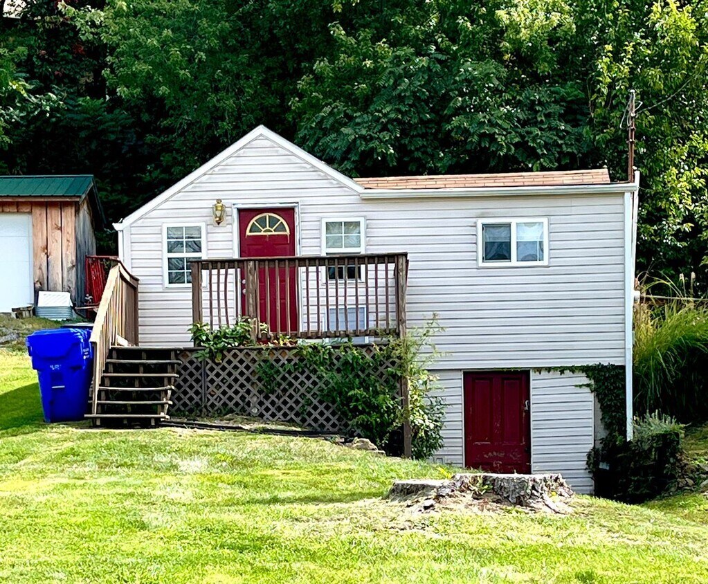 Primary Photo - 1 br, 1 bath House - 3805 33rd