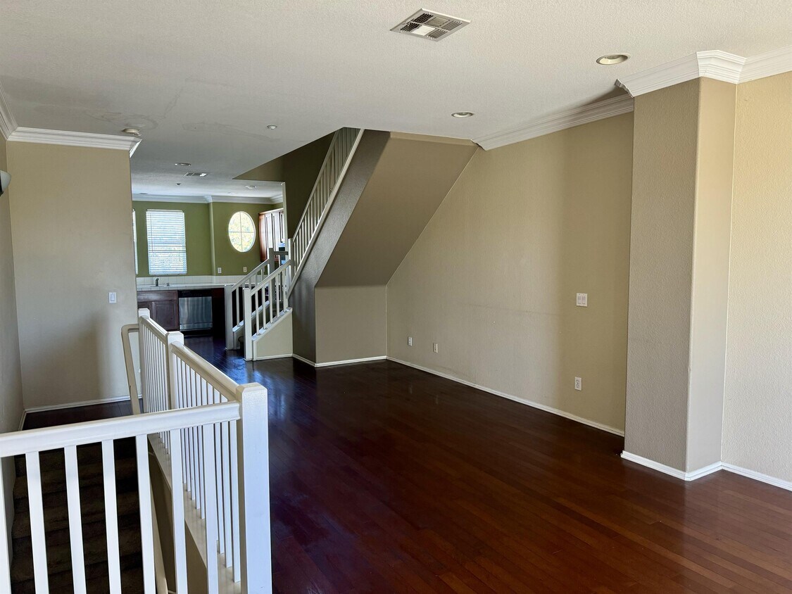 Foto del edificio - 1190 Elfin Forest Rd W