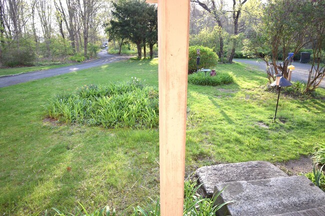 Building Photo - 52 Fox Chase Ln
