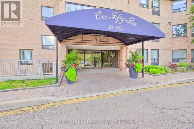 Photo du bâtiment - 155 Main St N