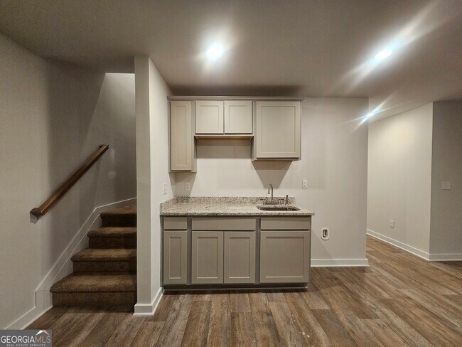 Foto del edificio - 762 Great Oaks Pl