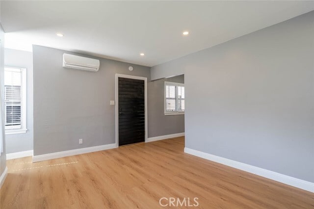 Foto del edificio - 1051 Western Ave