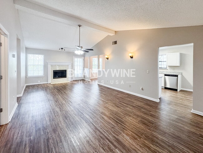 Foto del edificio - 10848 Copper Hill Dr