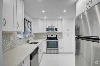 Building Photo - 15090 Ashland Pl