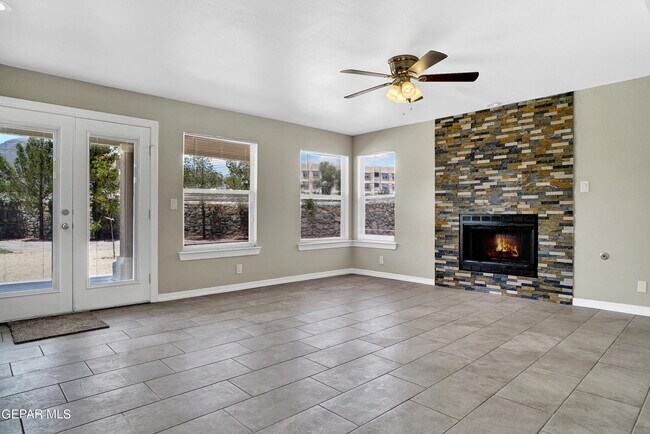 Building Photo - 4600 Robert Acosta Dr