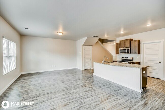 Building Photo - 5735 Cheshire Cove Cir