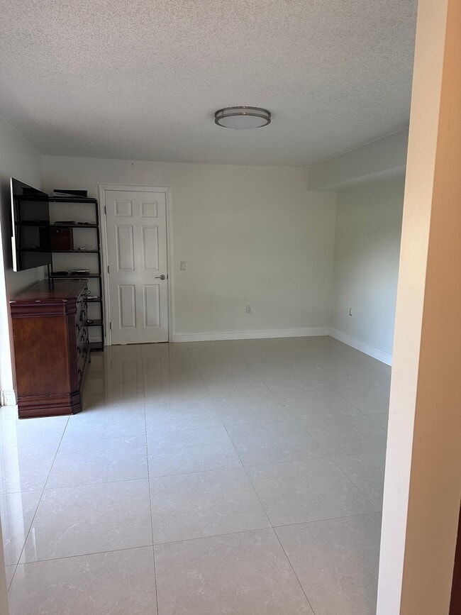 Photo - 9102C SW 19th Pl Townhome
