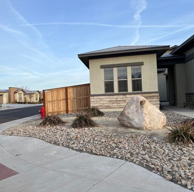 Building Photo - 158 Jennys Ln