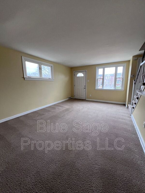 Foto del edificio - 120 Stratford Rd