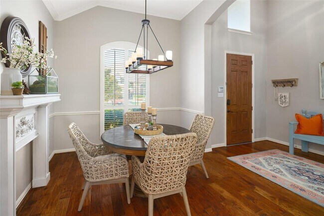 Building Photo - 7716 Glenwood Springs Ln