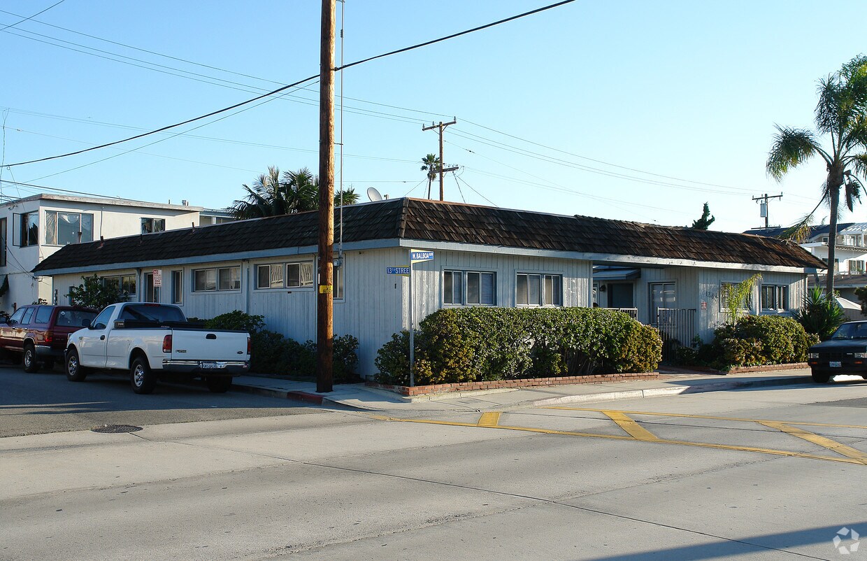 Primary Photo - 1244 W Balboa Blvd