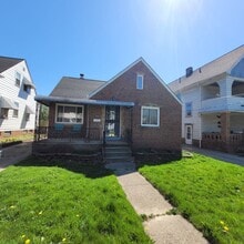 Building Photo - 11303 Thrush Ave