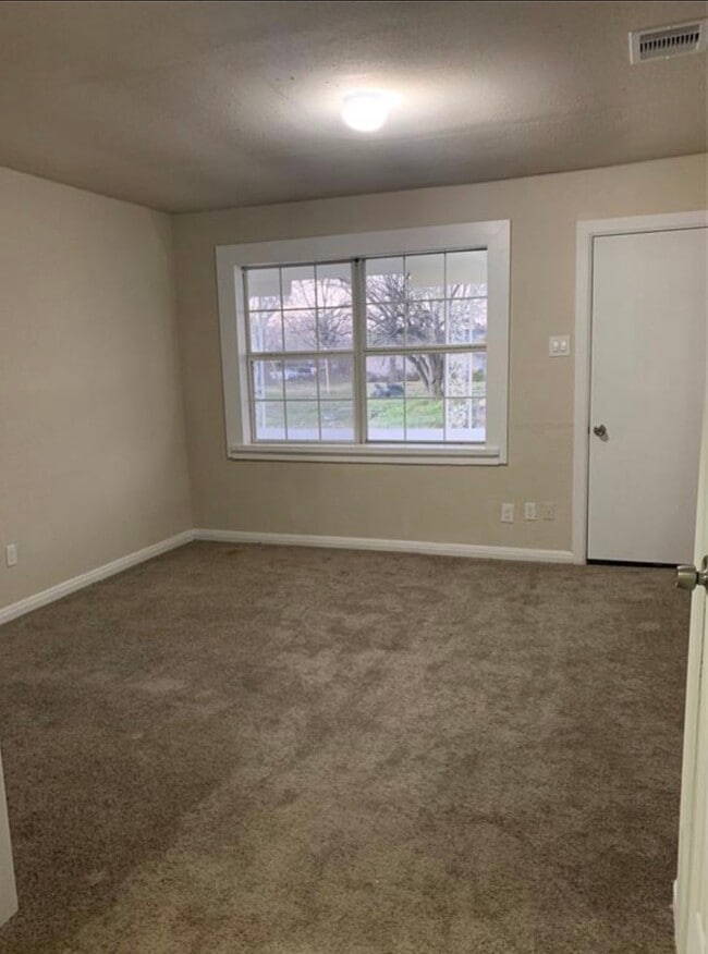 Foto del edificio - 324 Delaware St